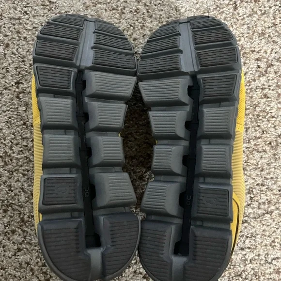 On Running Men's Vibrant Yellow Athletic Shoes 10.5 - Picture 5 of 7